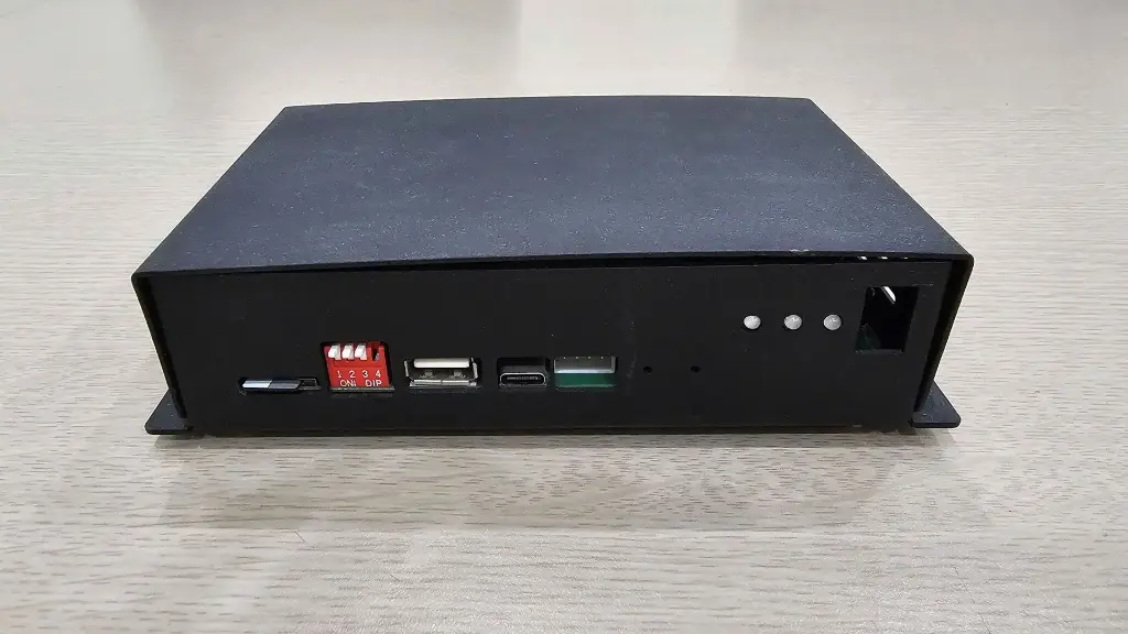 Box IoT 1